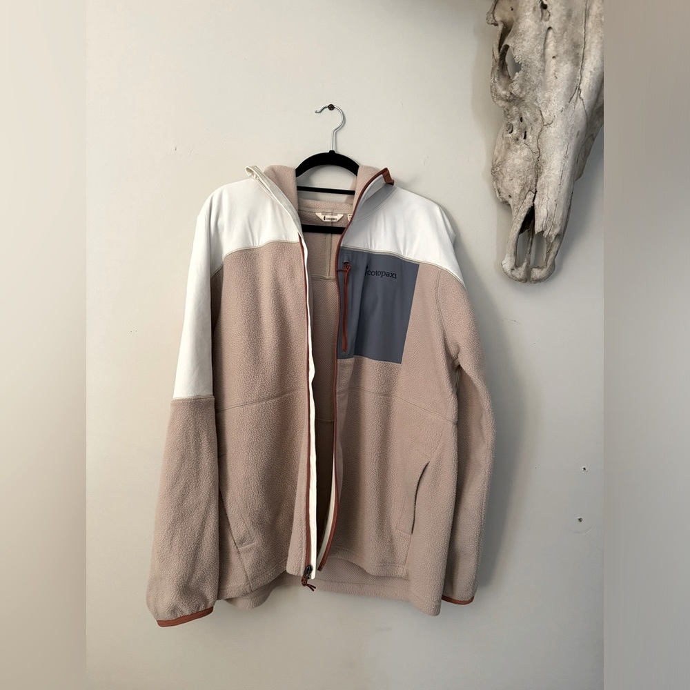 Cotopaxi zip up fleece with hood